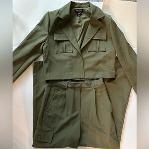 Olive Green Women's Jacket & Coat Set - Size Medium